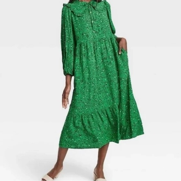 Who What Wear Dresses & Skirts - Who What Wear Long Sleeve Maxi Dress Size S Green Black White Dots Peter Pan